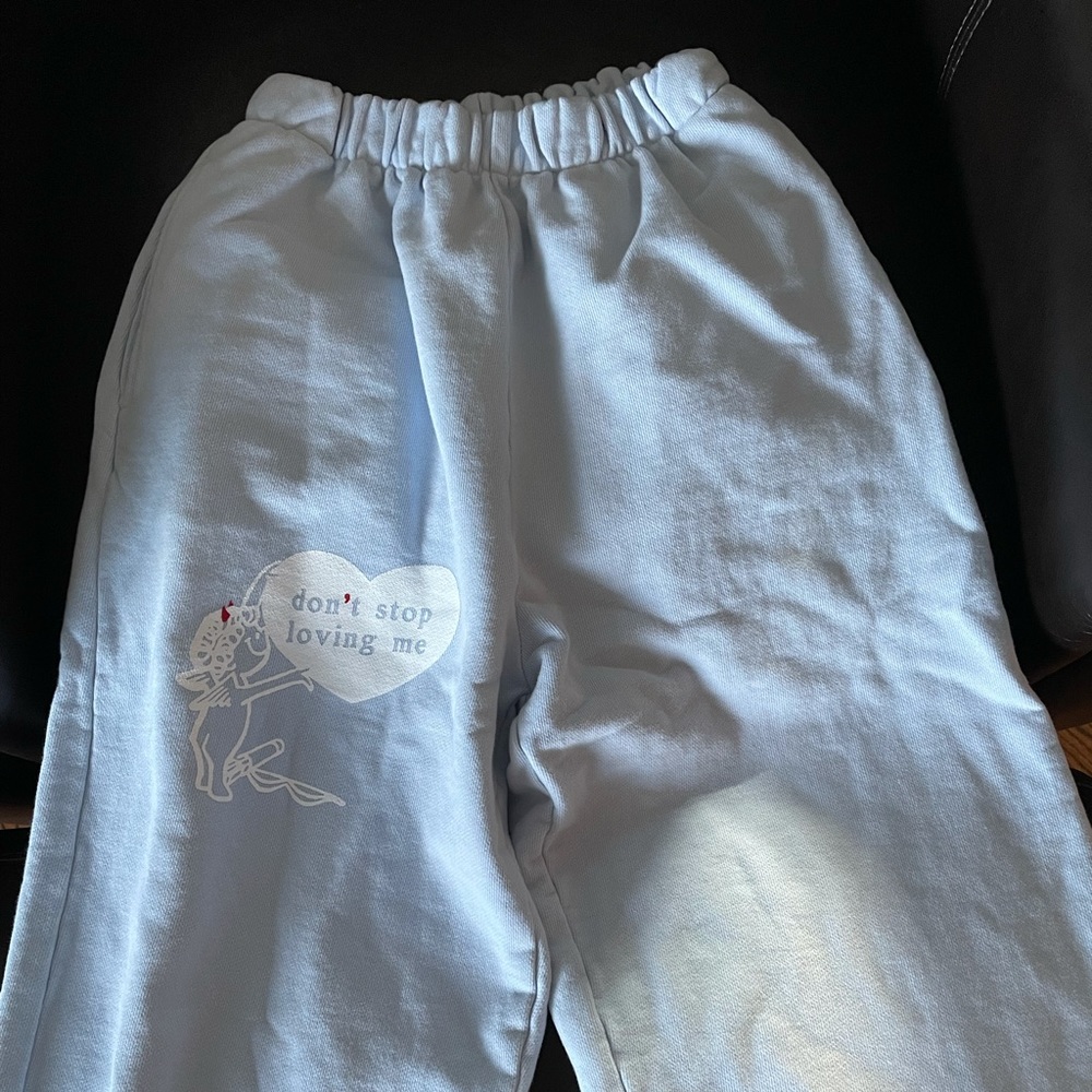 Boys Lie don’t stop loving me sweats